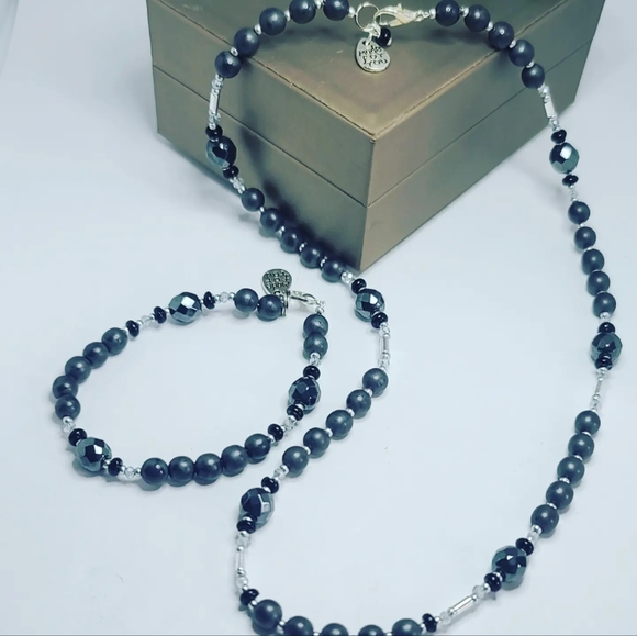 Hematite necklace - Picture 4 of 4